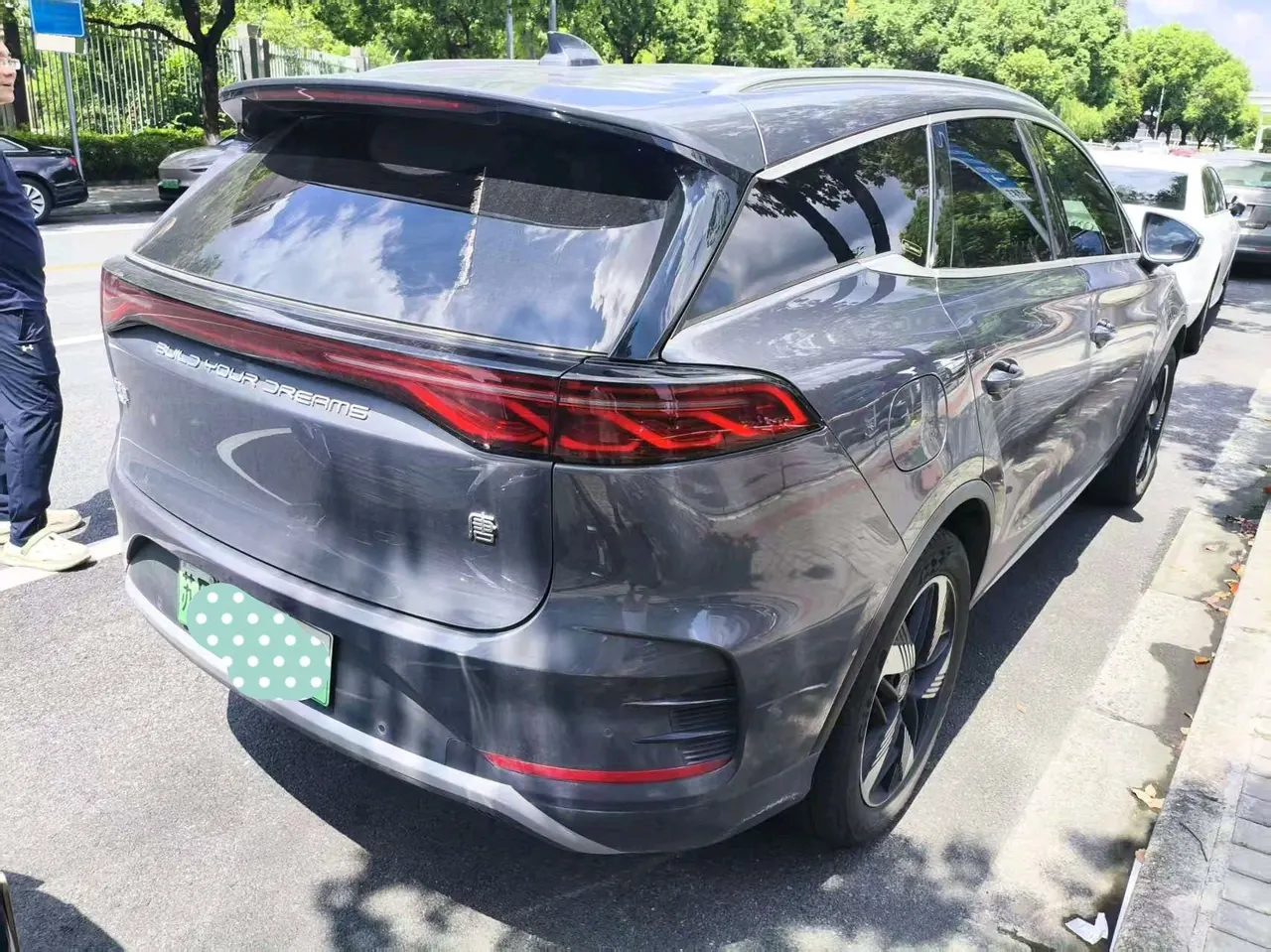 BYD Tang New Energy 2025 Tang DM-i 1.5T Stepless 115KM Honorable Automatic Gear 2