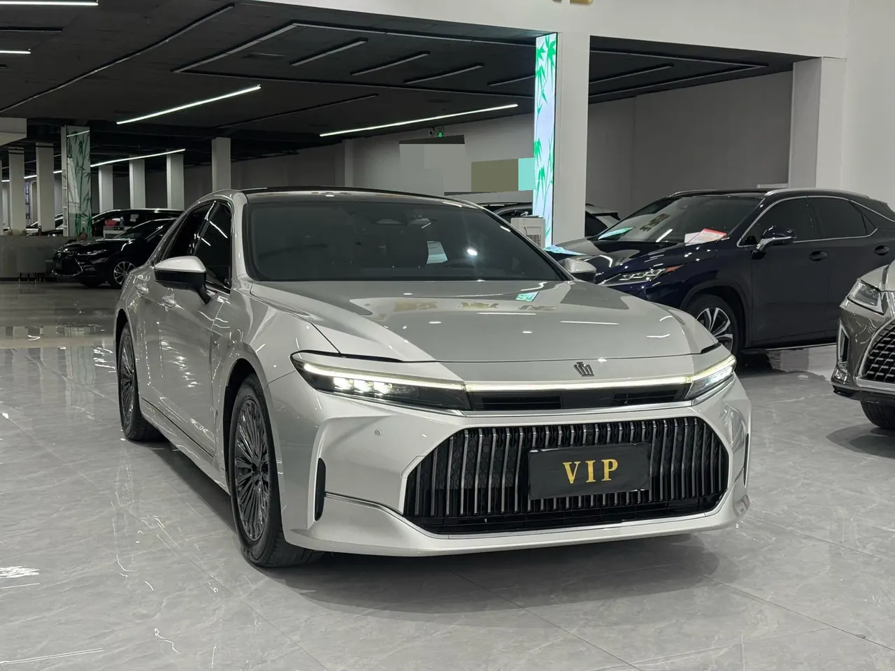 Toyota Crown (Imported) 2024 Crown 2.5 Stepless to Enjoy Automatic Gear 3