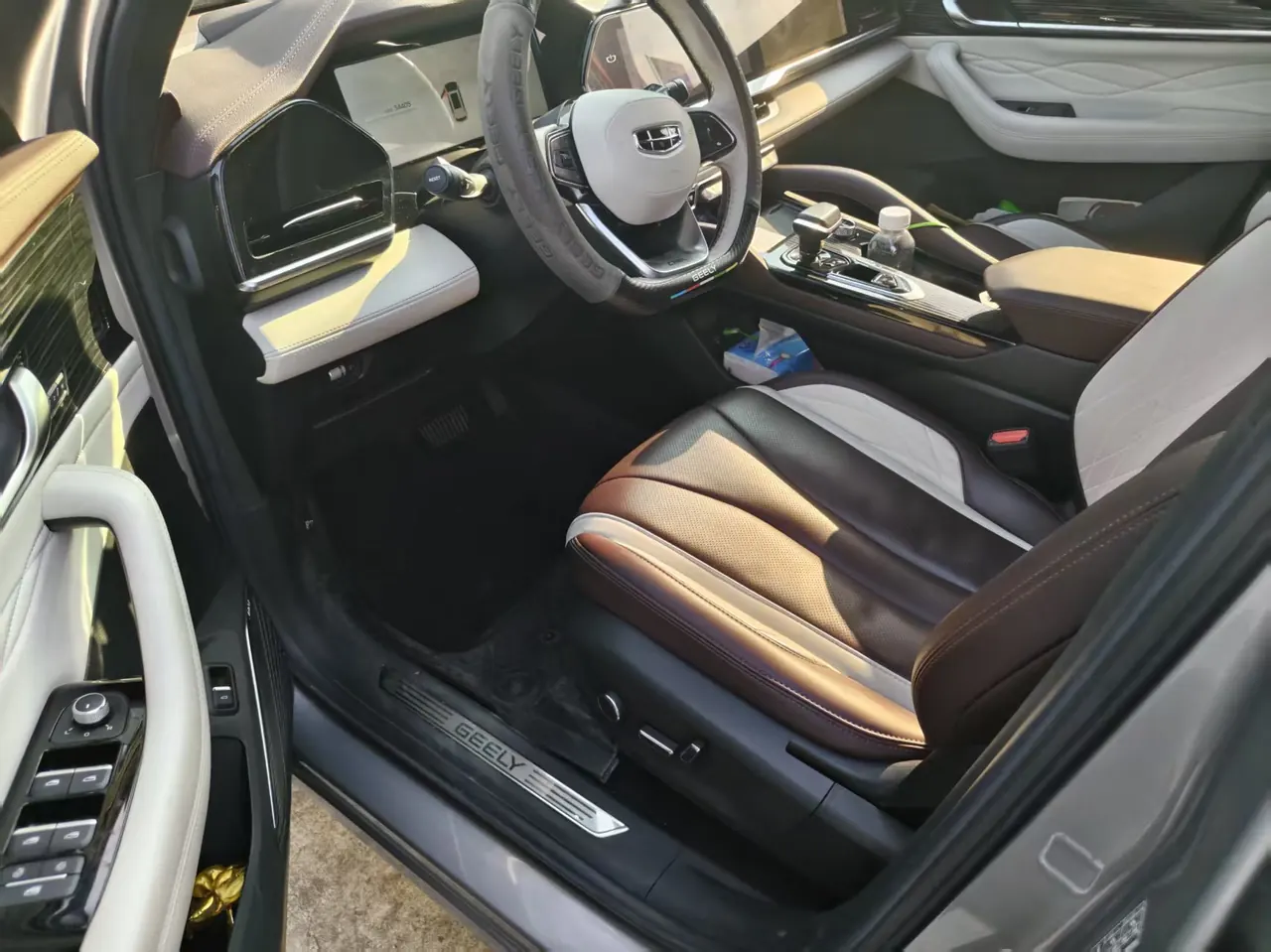 Geely 2021 XingyueL (Monjaro) 2.0TD EVO two-wheel drive smart automatic gear 5