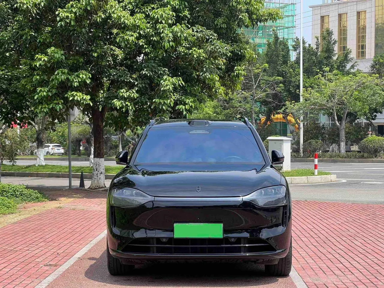 AITO 2025 AITO M9 extended range Ultra version 52kWh5 seat version automatic gear 2