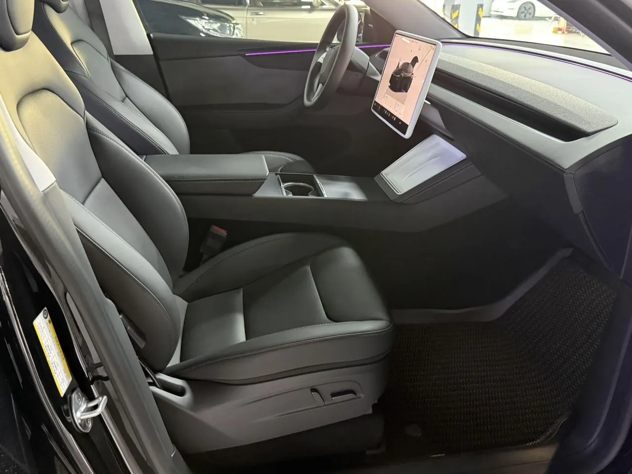 Tesla 2025 Model Y rear-wheel drive version automatic transmission 4