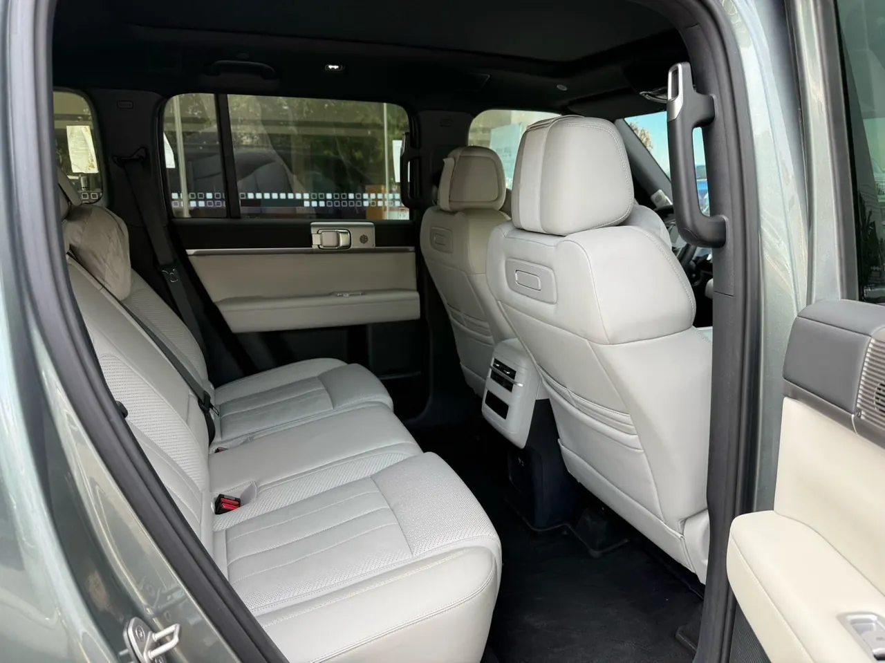 FangChengBao 2025 titanium 7 1.5T stepless 190KM four-wheel drive Ultra version of automatic gear 4