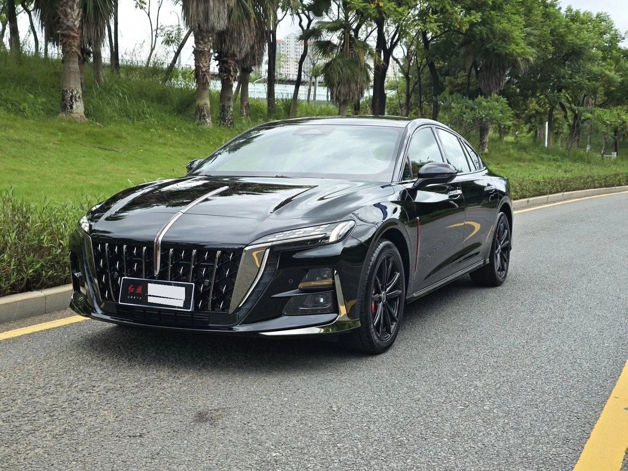 HongQi 2025 H6 2.0T Zhishang Edition Automatic Gear - View 1