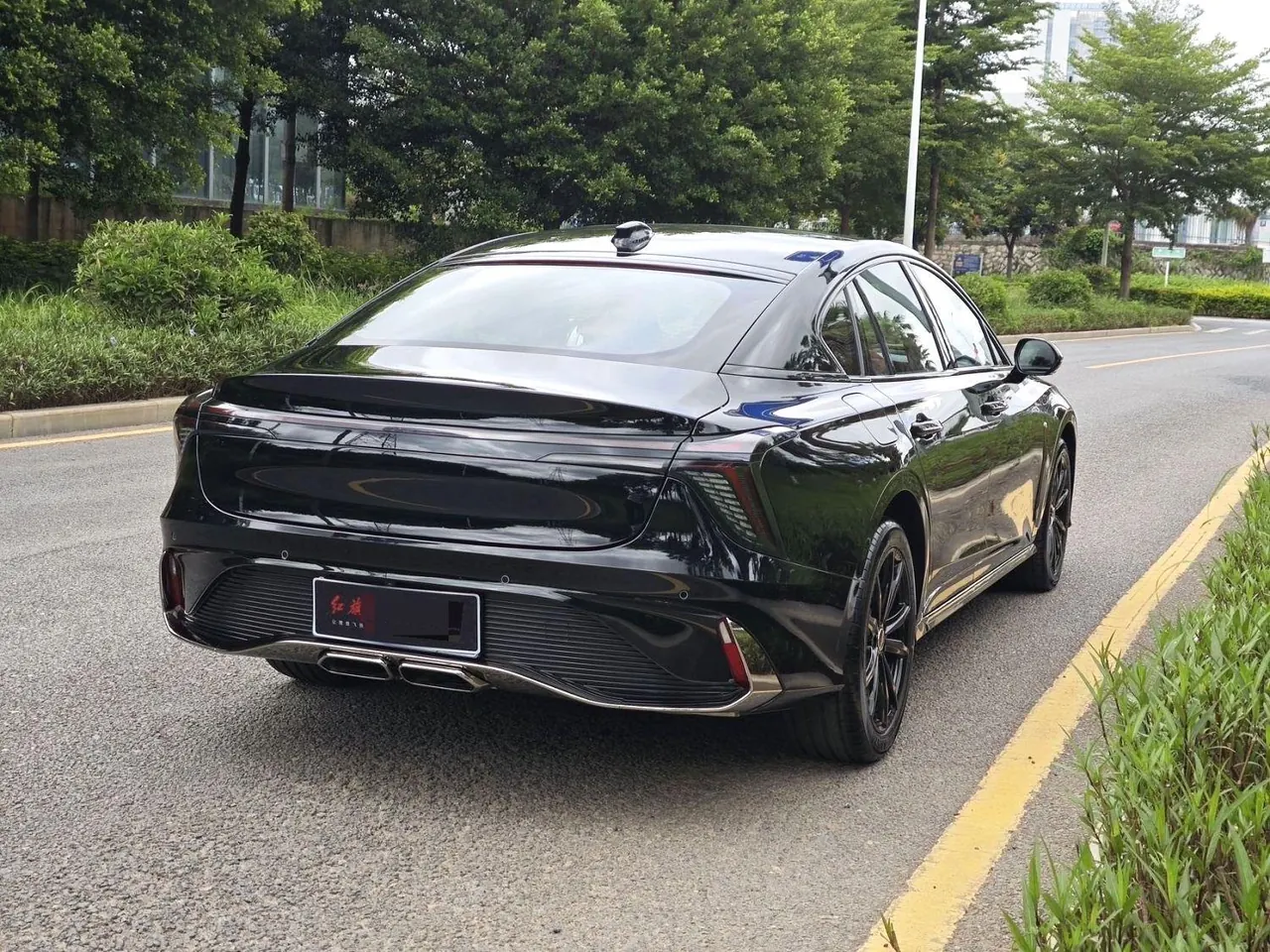 HongQi 2025 H6 2.0T Zhishang Edition Automatic Gear 5