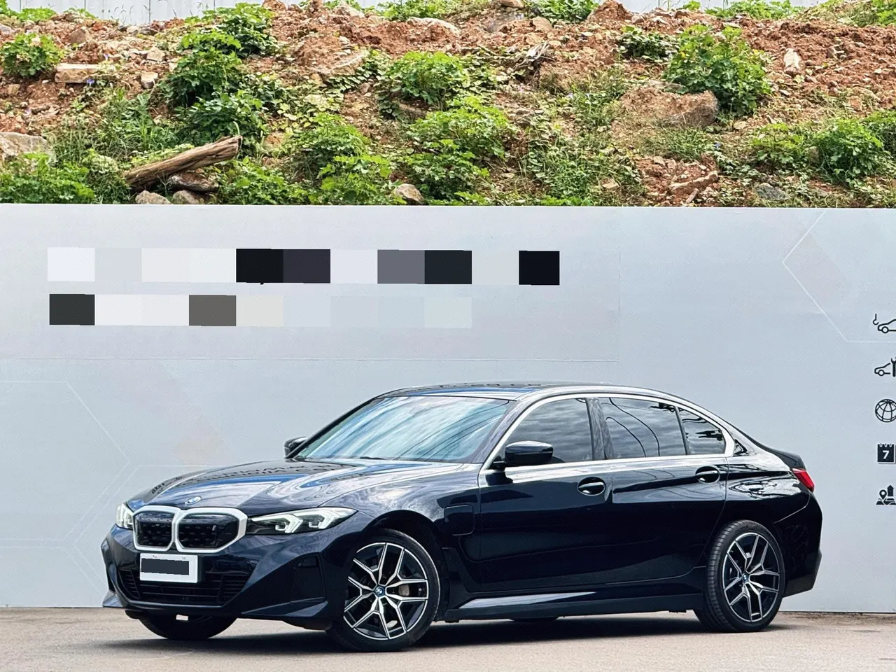 BMW 2024 i3 eDrive 35 L automatic gear - View 1
