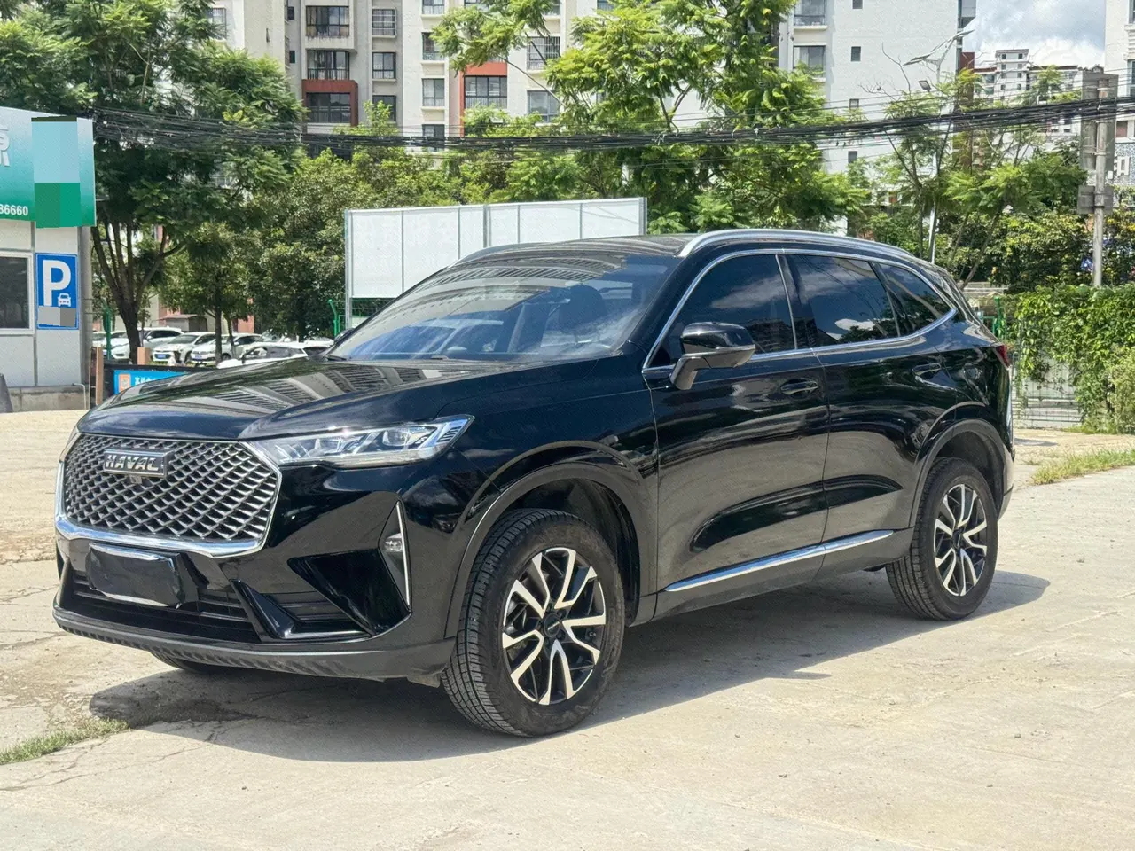 Haval 2022 H6 1.5T Two-Drive Max Automatic - View 1