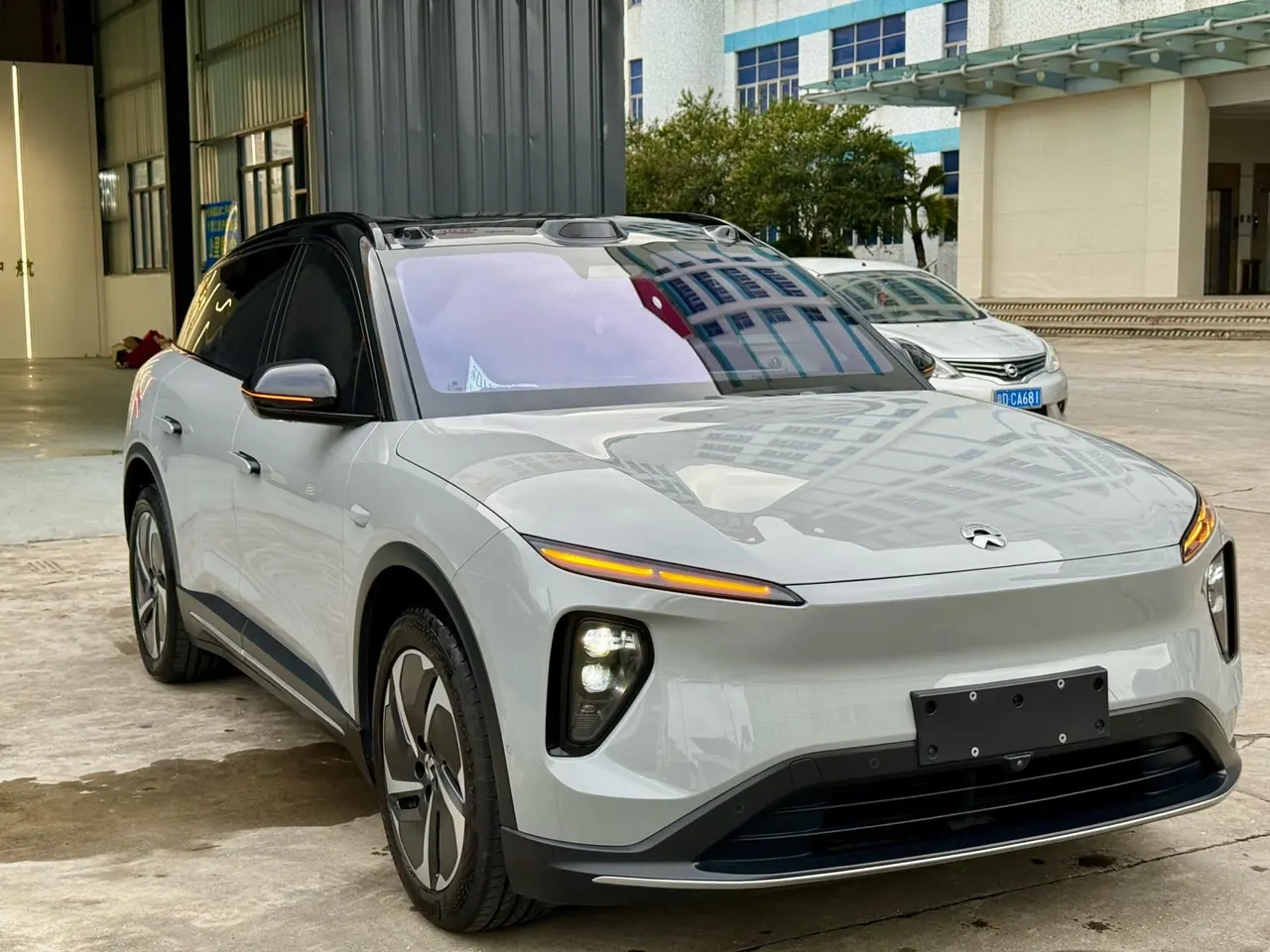 NIO 2024 ES6 75kWh automatic gear 3