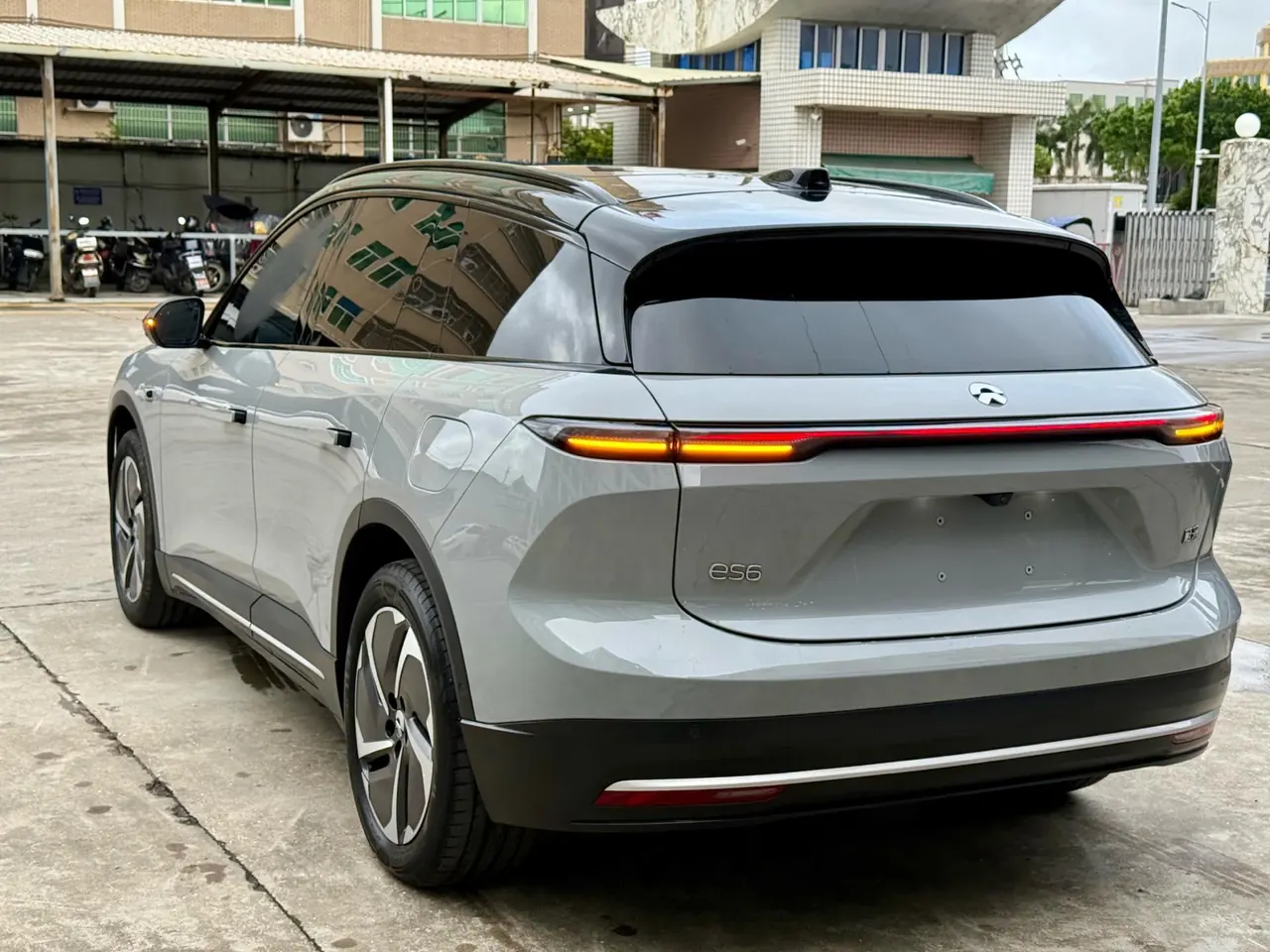 NIO 2024 ES6 75kWh automatic gear 5