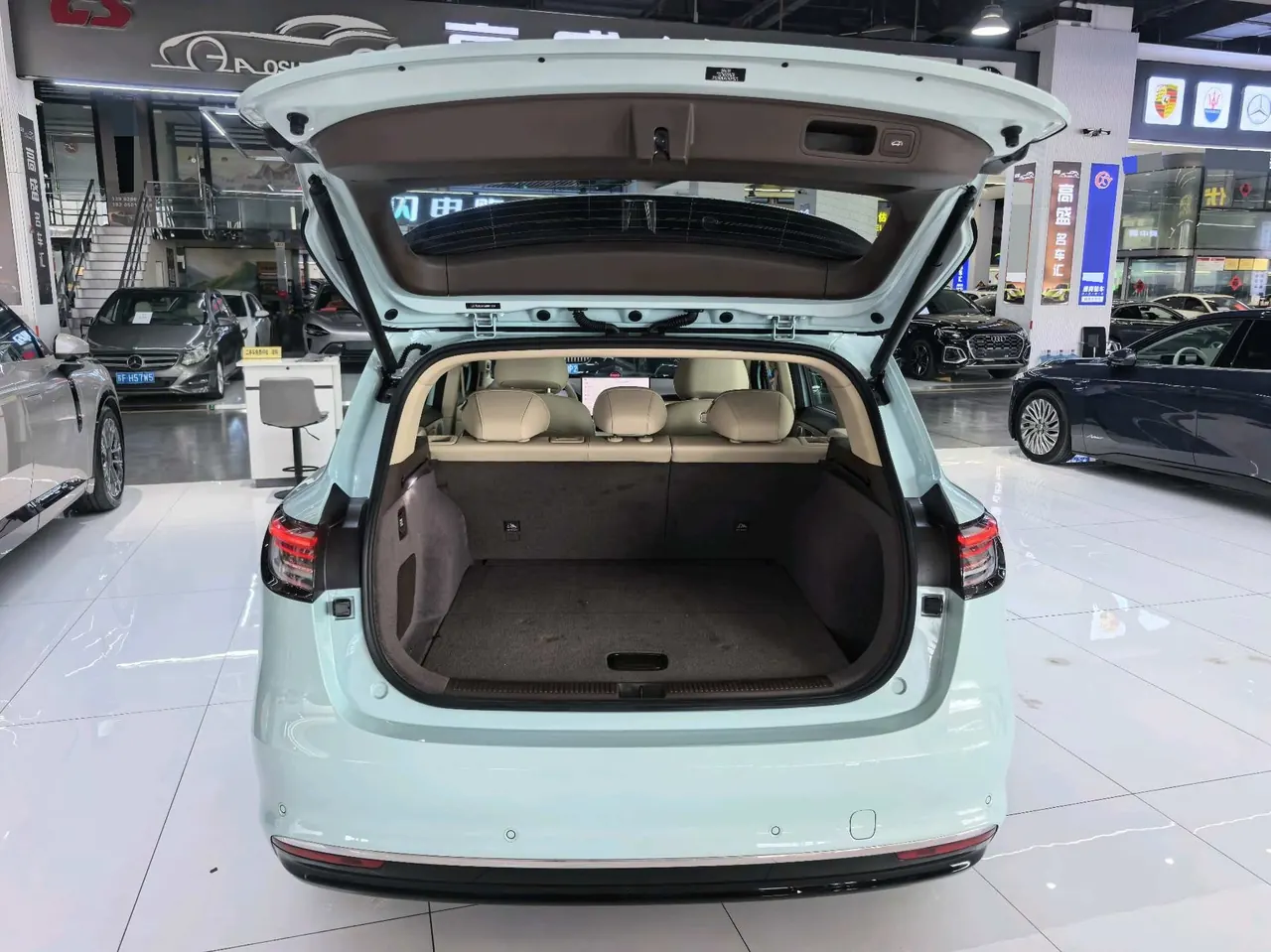 Shangjie 2025 H5 Range-Extended Max Automatic Transmission 17