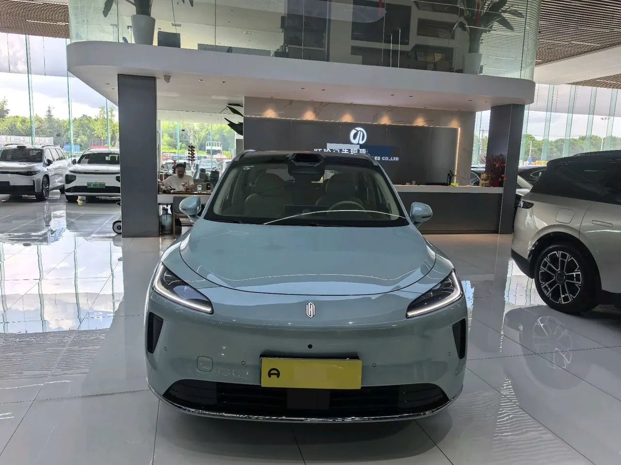 Shangjie 2025 H5 Range-Extended Max Automatic Transmission 2