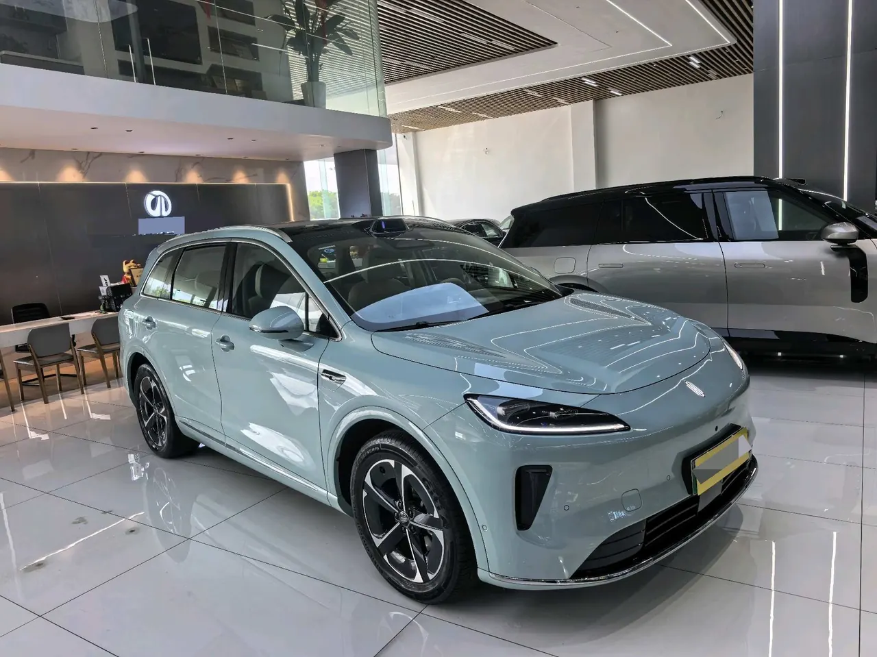 Shangjie 2025 H5 Range-Extended Max Automatic Transmission 3
