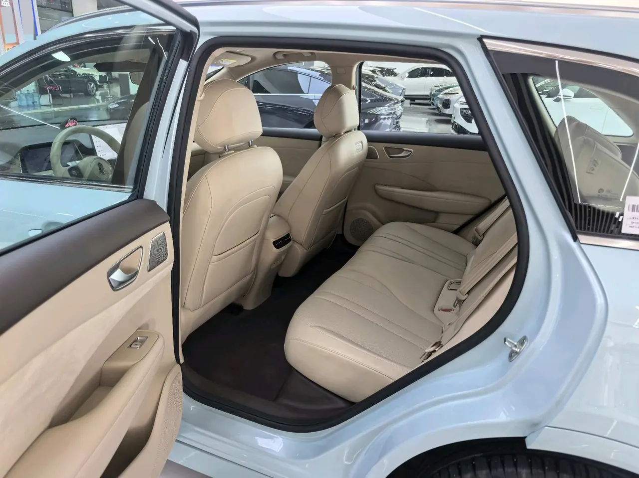 Shangjie 2025 H5 Range-Extended Max Automatic Transmission 8