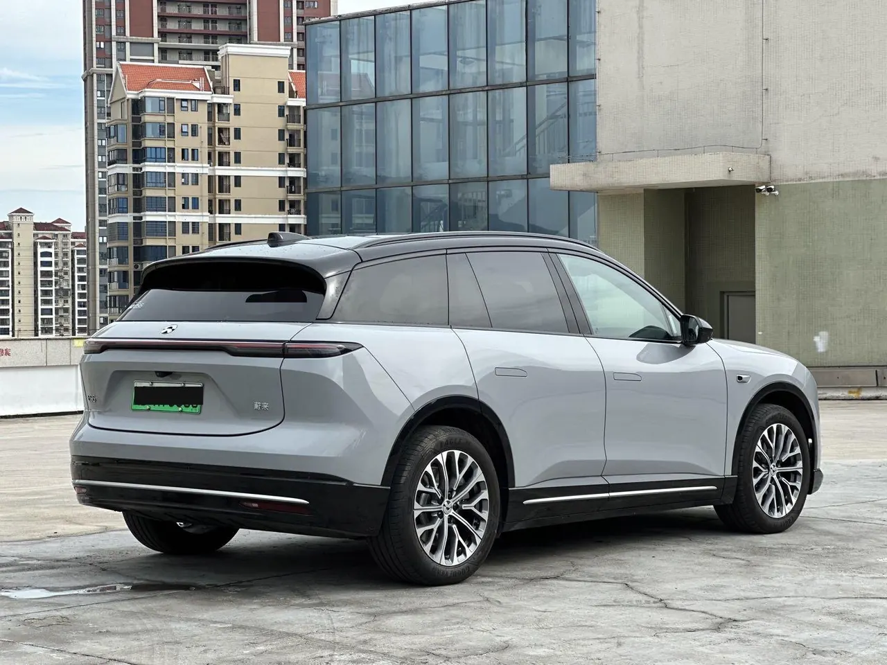 NIO 2025 ES6 75kWh automatic gear 7
