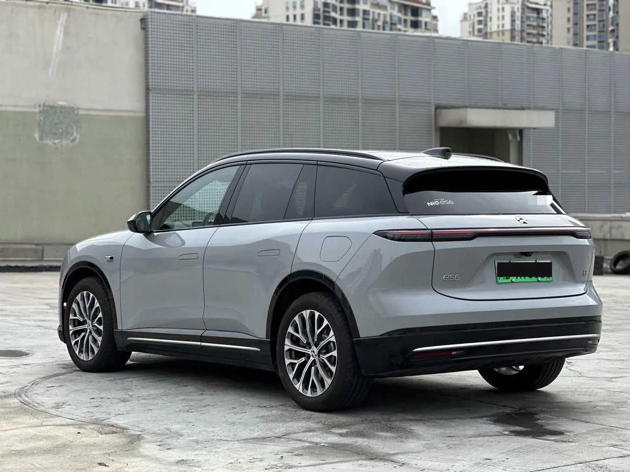 NIO 2025 ES6 75kWh automatic gear 9