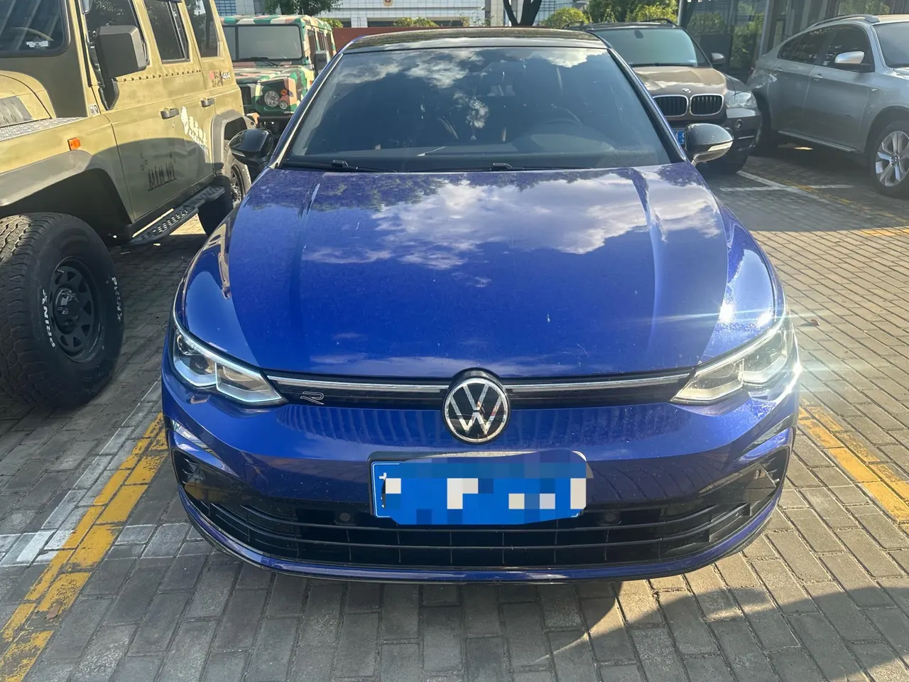 Volkswagen 2021 Golf 8 R-Line 1.4TSI 280TSI Automatic 2
