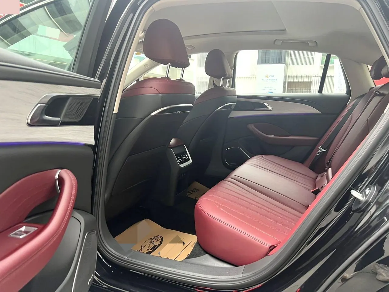 HongQi 2025 H5 2.0T Flag Chang 500000 Commemorative Automatic Gear 5