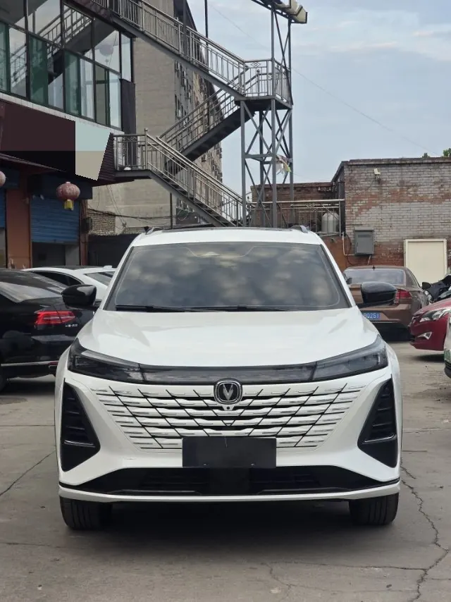 ChangAn 2025 CS75 PLUS 1.5T Champion Edition 2