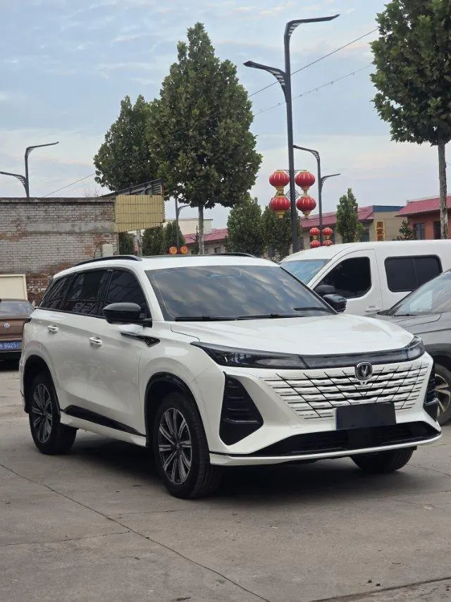 ChangAn 2025 CS75 PLUS 1.5T Champion Edition 3