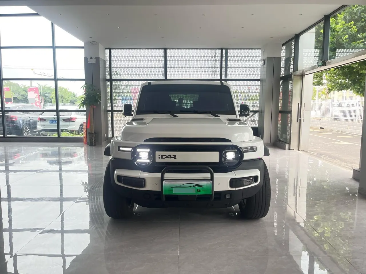 ICAR 2025 iCAR V 23 501 4-wheel drive high-end intelligent driving version automatic gear 2