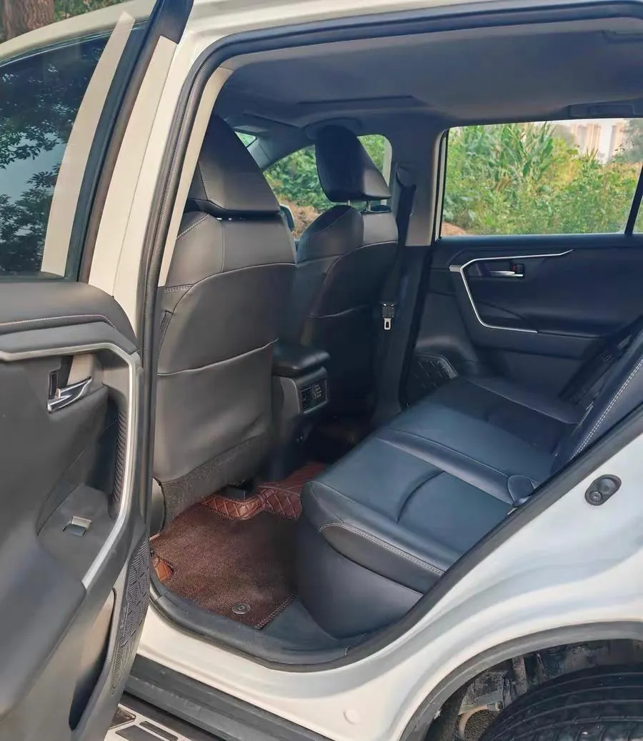 Toyota 2022 RAV4 Rongfang Double Engine 2.5 Stepless Two-Drive Elite Automatic Gear 4