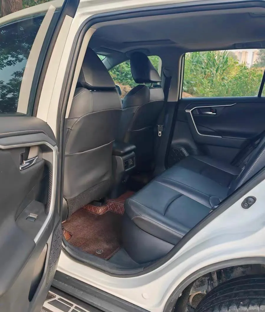 Toyota 2022 RAV4 Rongfang Double Engine 2.5 Stepless Two-Drive Elite Automatic Gear 6