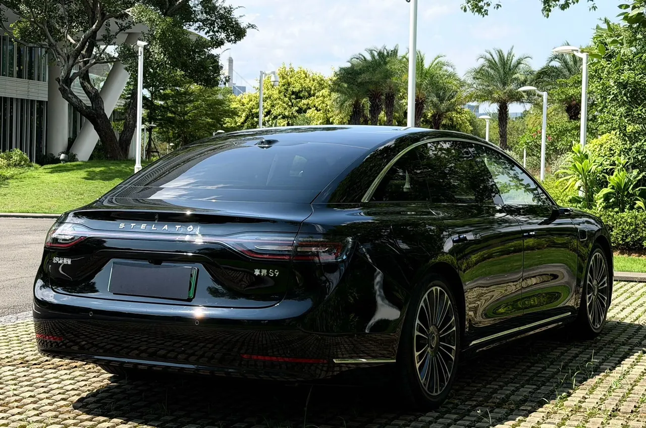 Luxeed 2025 model S9 Max automatic transmission 3
