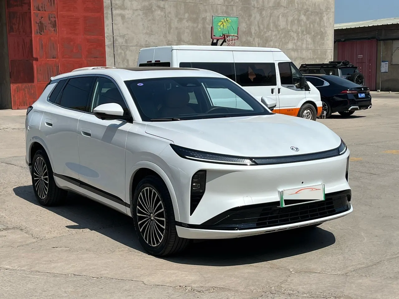 Aeolus 2025 L8 1.5T 185KM Dream Edition Automatic Gear 3
