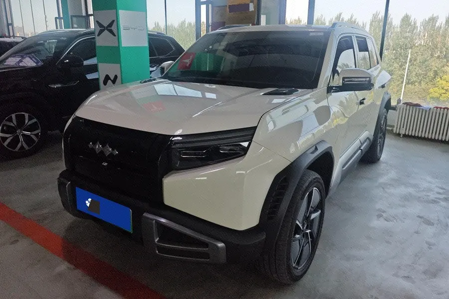 FangChengBao 2025 titanium 3 501KM four-wheel drive intelligent driving Ultra version automatic gear - View 1
