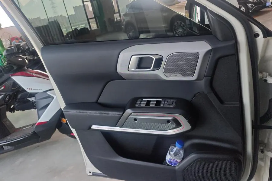FangChengBao 2025 titanium 3 501KM four-wheel drive intelligent driving Ultra version automatic gear 5