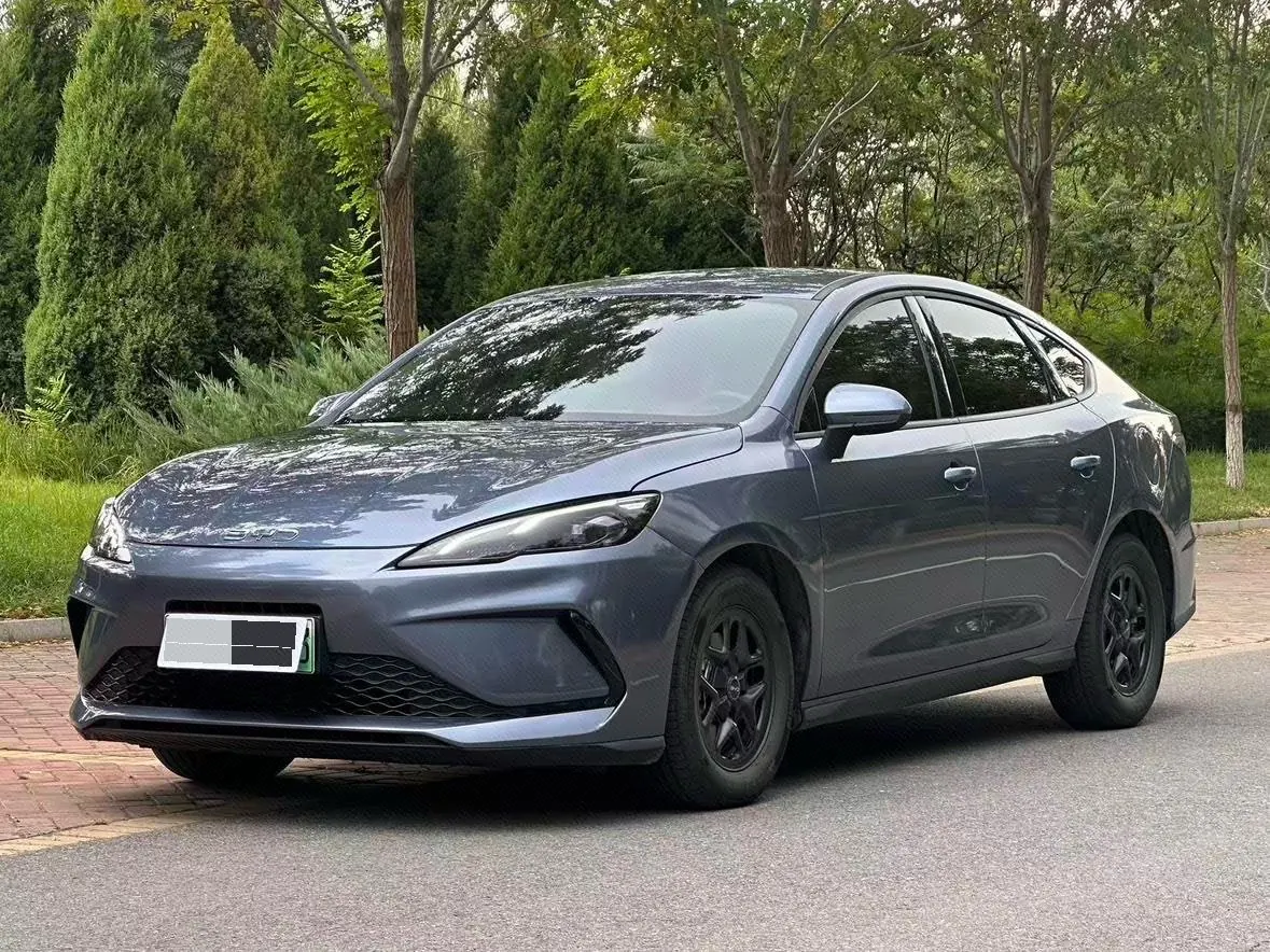 BYD 2025 seals 05 DM-i 1.5 stepless smart driving version 55KM luxury automatic gear - View 1