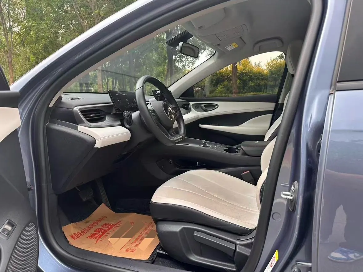 BYD 2025 seals 05 DM-i 1.5 stepless smart driving version 55KM luxury automatic gear 9