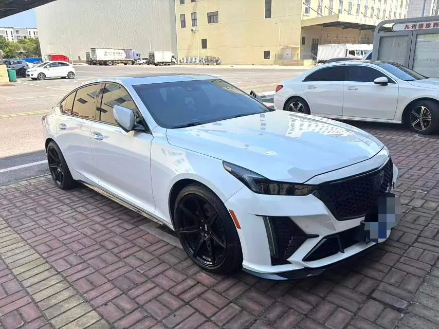 Cadillac 2022 CT5 2.0T 28T Luxury (Standard Edition) Automatic Gear 3