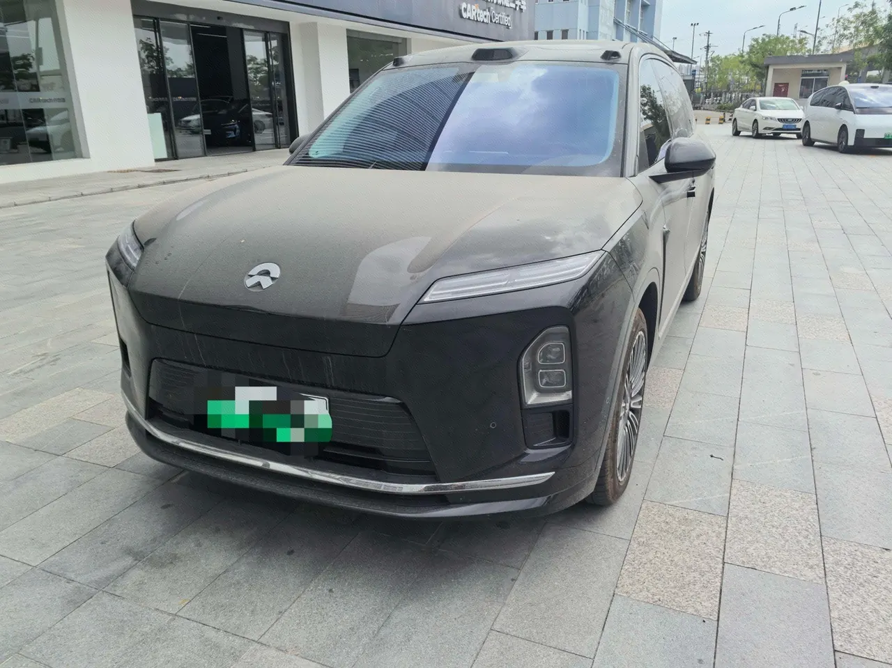 NIO 2026 ES8 6-seat executive deluxe automatic gear - View 1