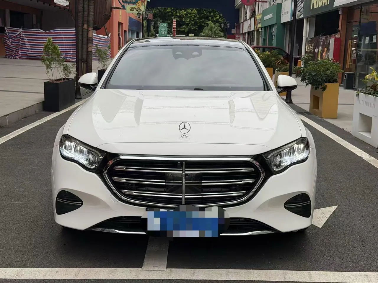 Mercedes Benz E Class 2025 E 300 L 48V 2.0T Luxury Sports Automatic 7