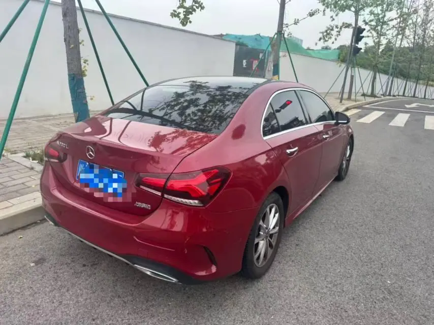 Mercedes Benz Class A 2022 A 200 L 1.3T Fashion Automatic Gear 3