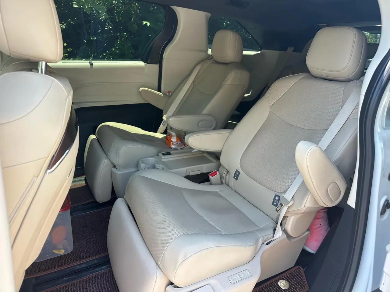 Toyota 2023 Grevia HYBRID 2.5 Stepless Premium PLUS Edition Automatic Gear 6