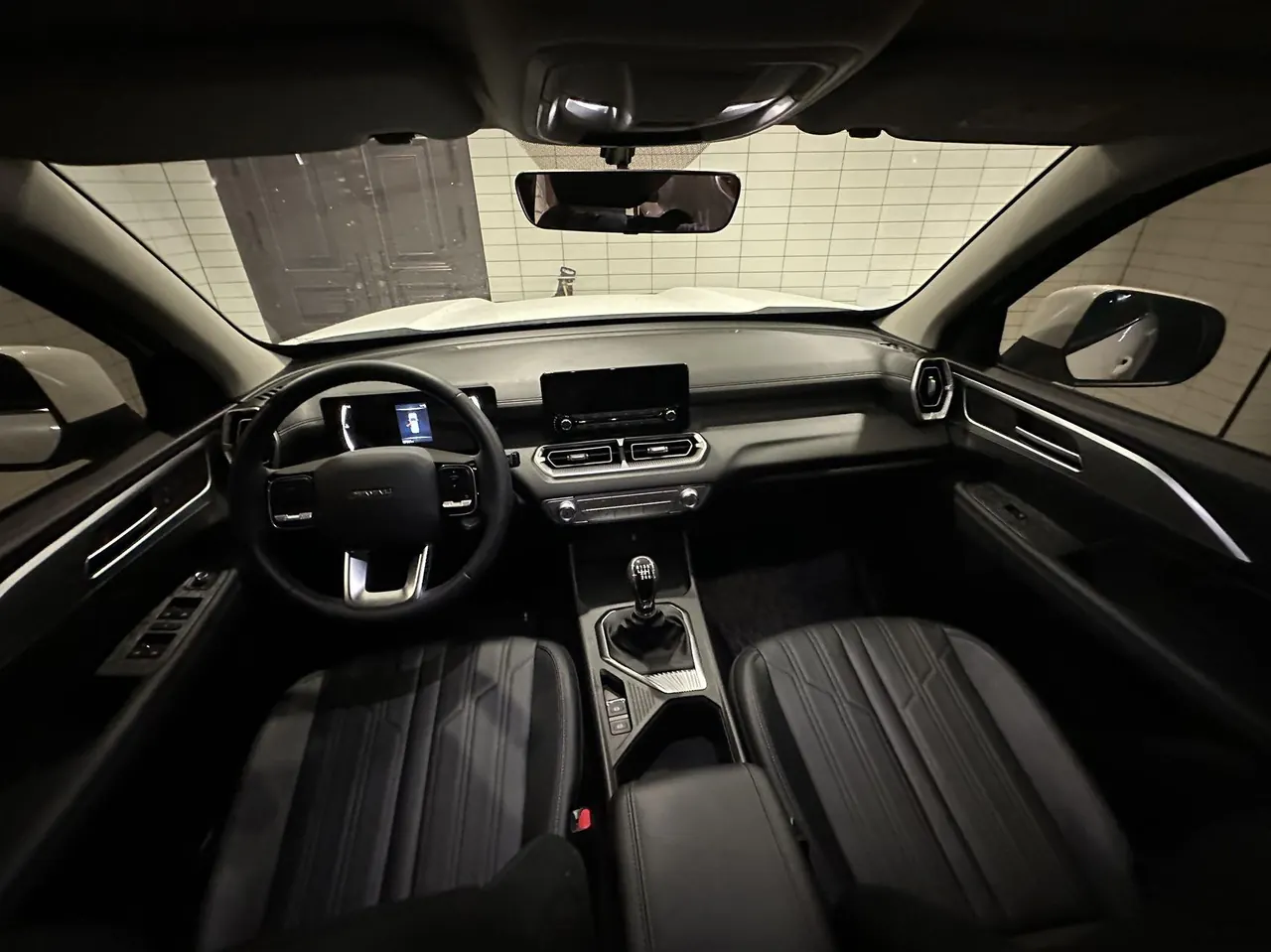 Haval 2023 H5 2.0T Two-Drive Gasoline Return to Custom Manual Gear 4
