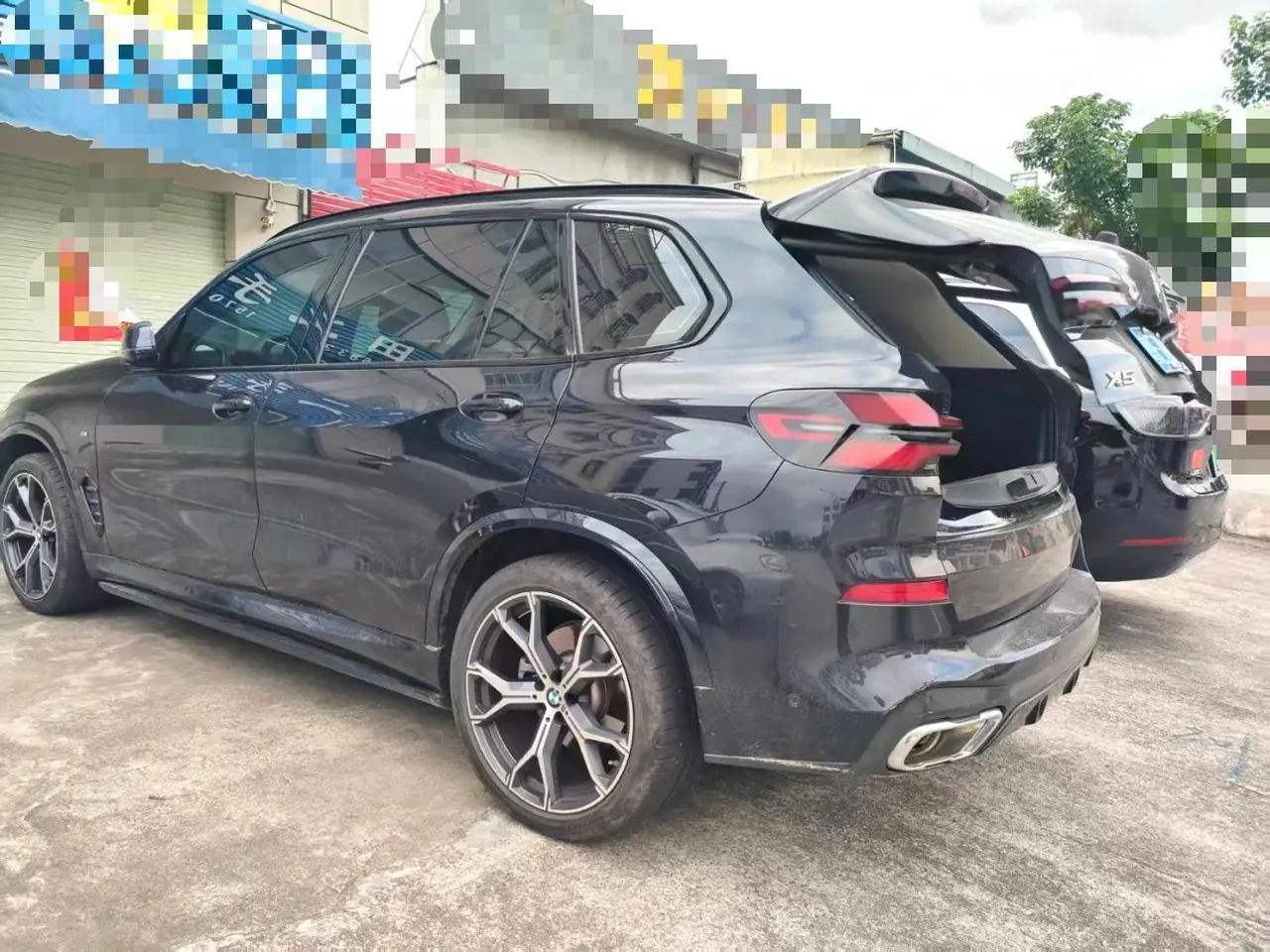 BMW 2023 X5 xDrive30Li 48V 2.0T exclusive m sports obsidian night suit automatic gear 6