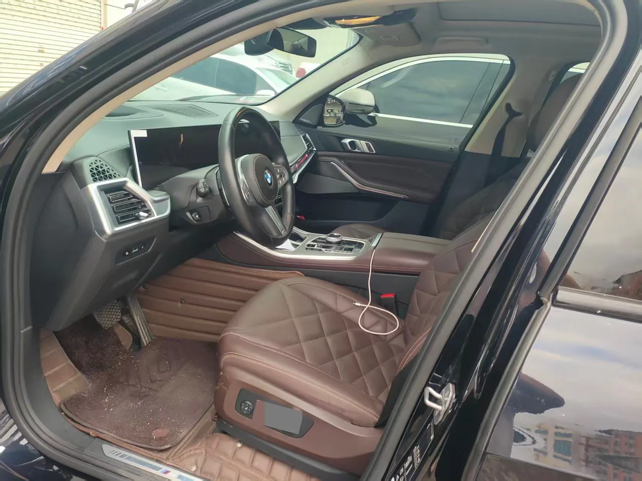 BMW 2023 X5 xDrive30Li 48V 2.0T exclusive m sports obsidian night suit automatic gear 7