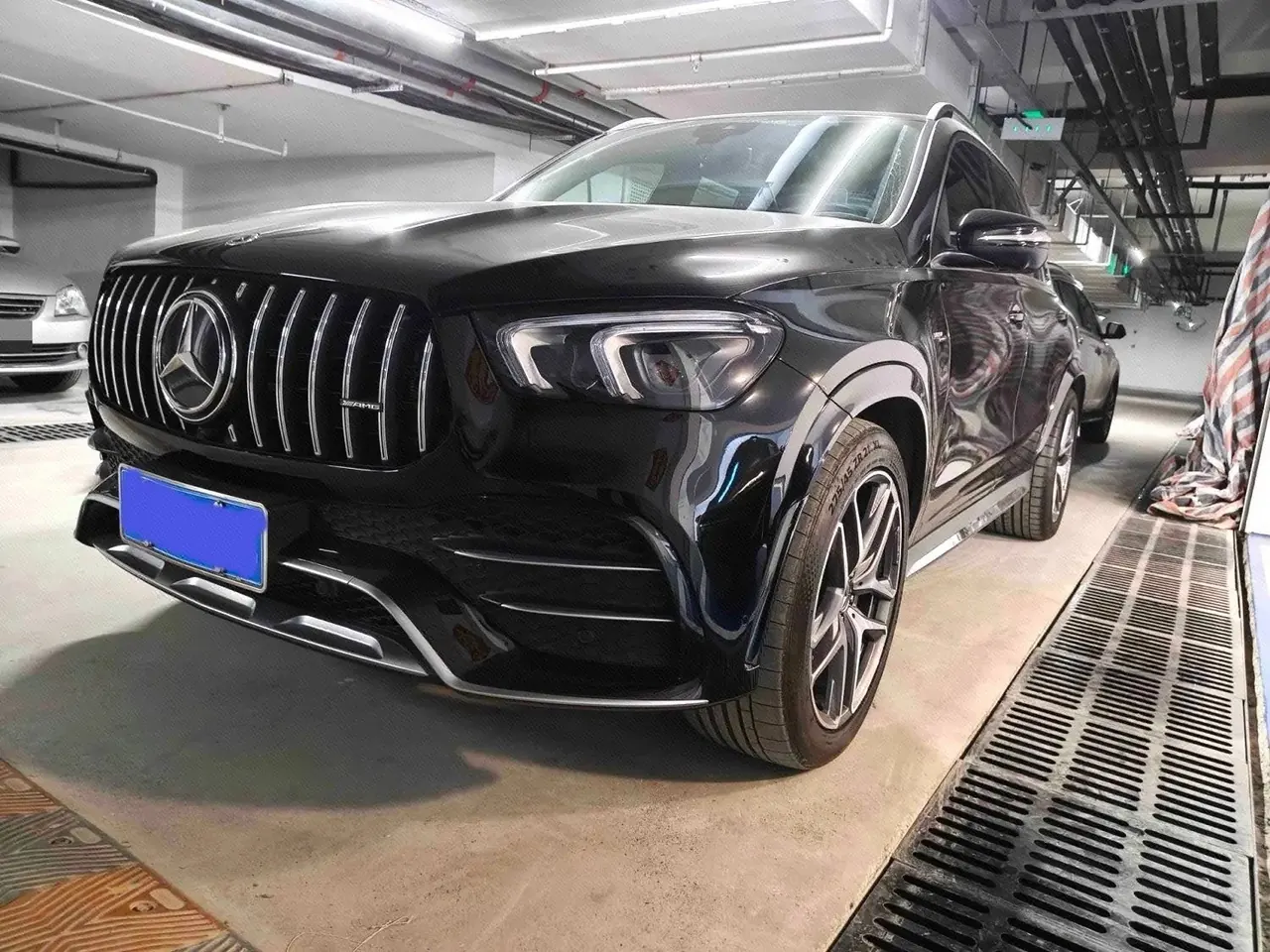 Mercedes Benz GLE AMG (Imported) 2023 GLE 53 AMG 4MATIC 48V 3.0T Automatic Gear - View 1
