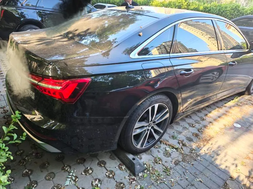 Audi 2024 A6L 2.0TFSI 40TFSI Deluxe Dynamic Automatic 6