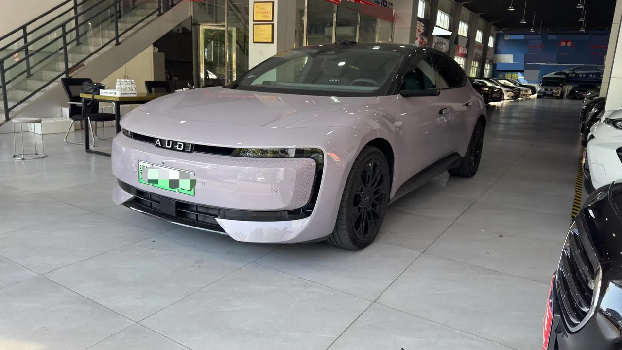 AUDI 2026 E5 Sportback ordered performance Quattro type automatic gear - View 1