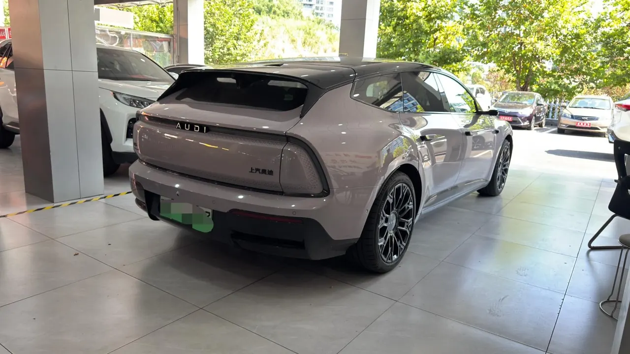 AUDI 2026 E5 Sportback ordered performance Quattro type automatic gear 4