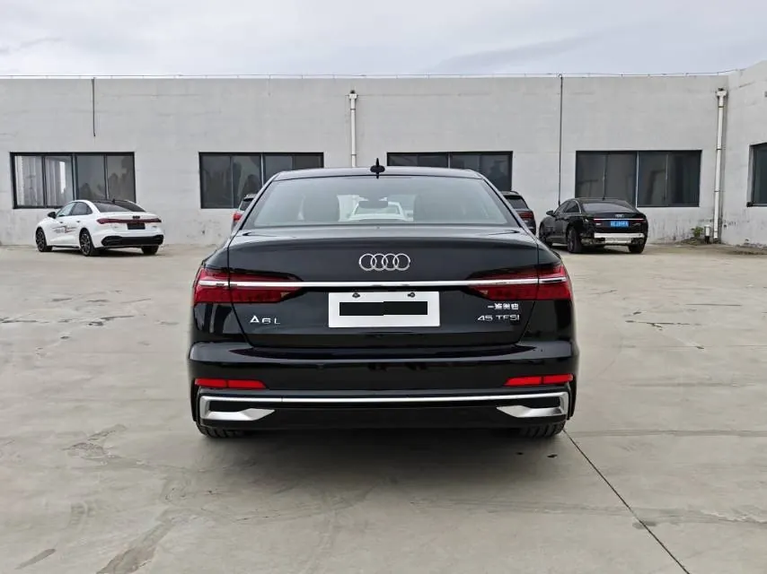Audi 2025 A6L 2.0TFSI 45TFSI Selected Dynamic Automatic 8