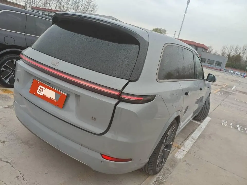 Li 2025 L9 Ultra Smart Refresh Edition Automatic Transmission 5