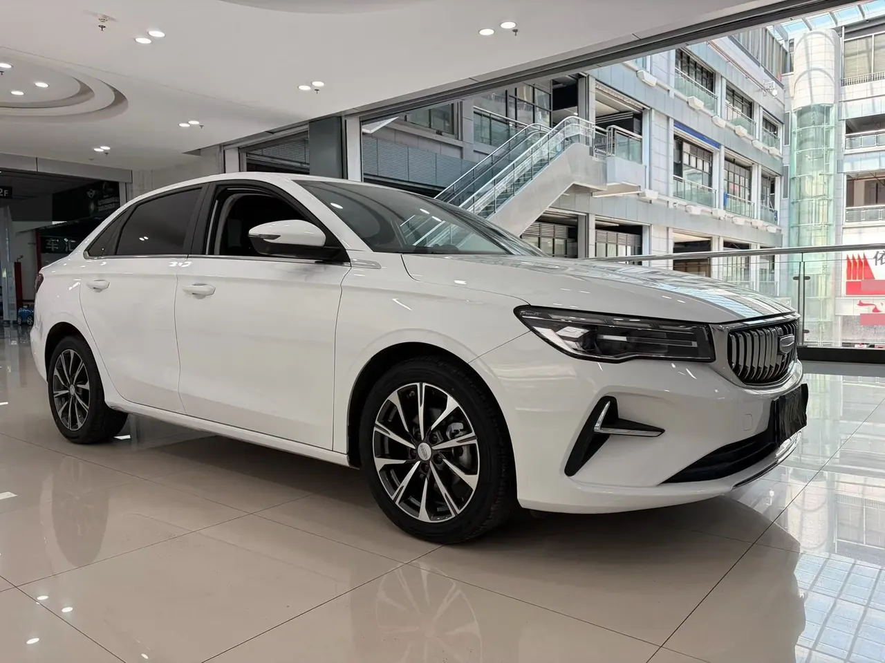 Geely 2025 Emgrand-Sanxiang 1.5 Stepless Noble Automatic Transmission 3