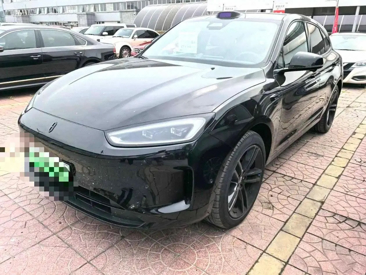 AITO 2025 AITO M5 extended range Ultra 4-wheel drive version automatic gear - View 1