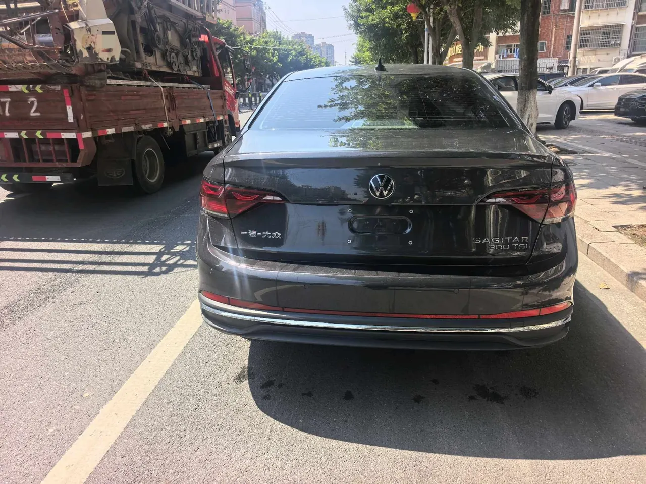Volkswagen 2025 Sagittarius 1.5TSI 300TSI Exceed Edition Automatic Gear 5