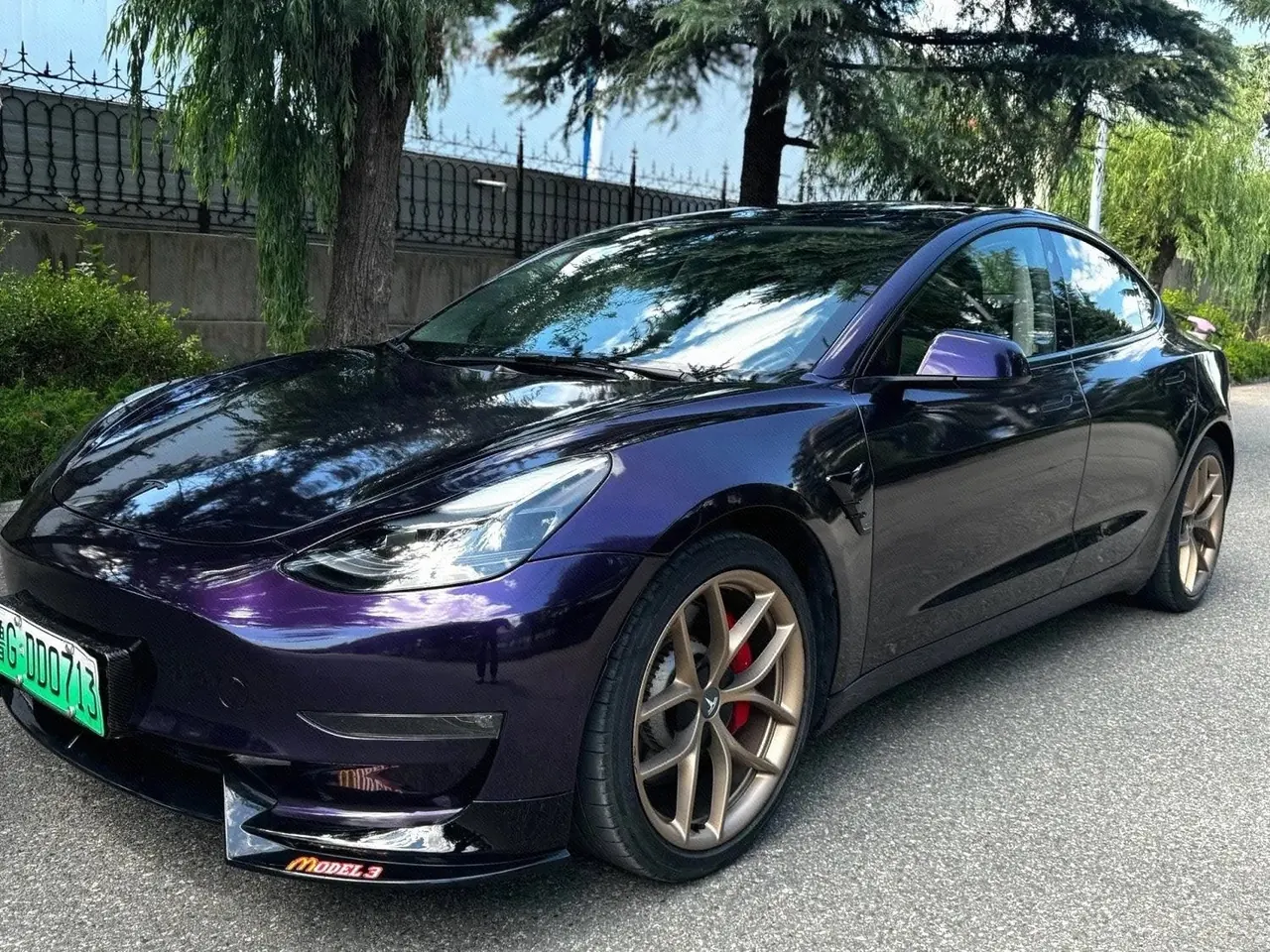 Tesla 2022 Model 3 Performance high-performance all-wheel drive automatic transmission - View 1