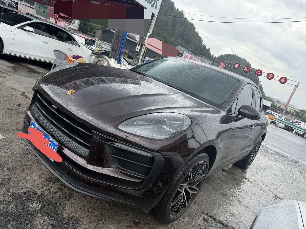 Porsche Macan (Imported) 2022 Macan 2.0T Automatic Gear - View 1